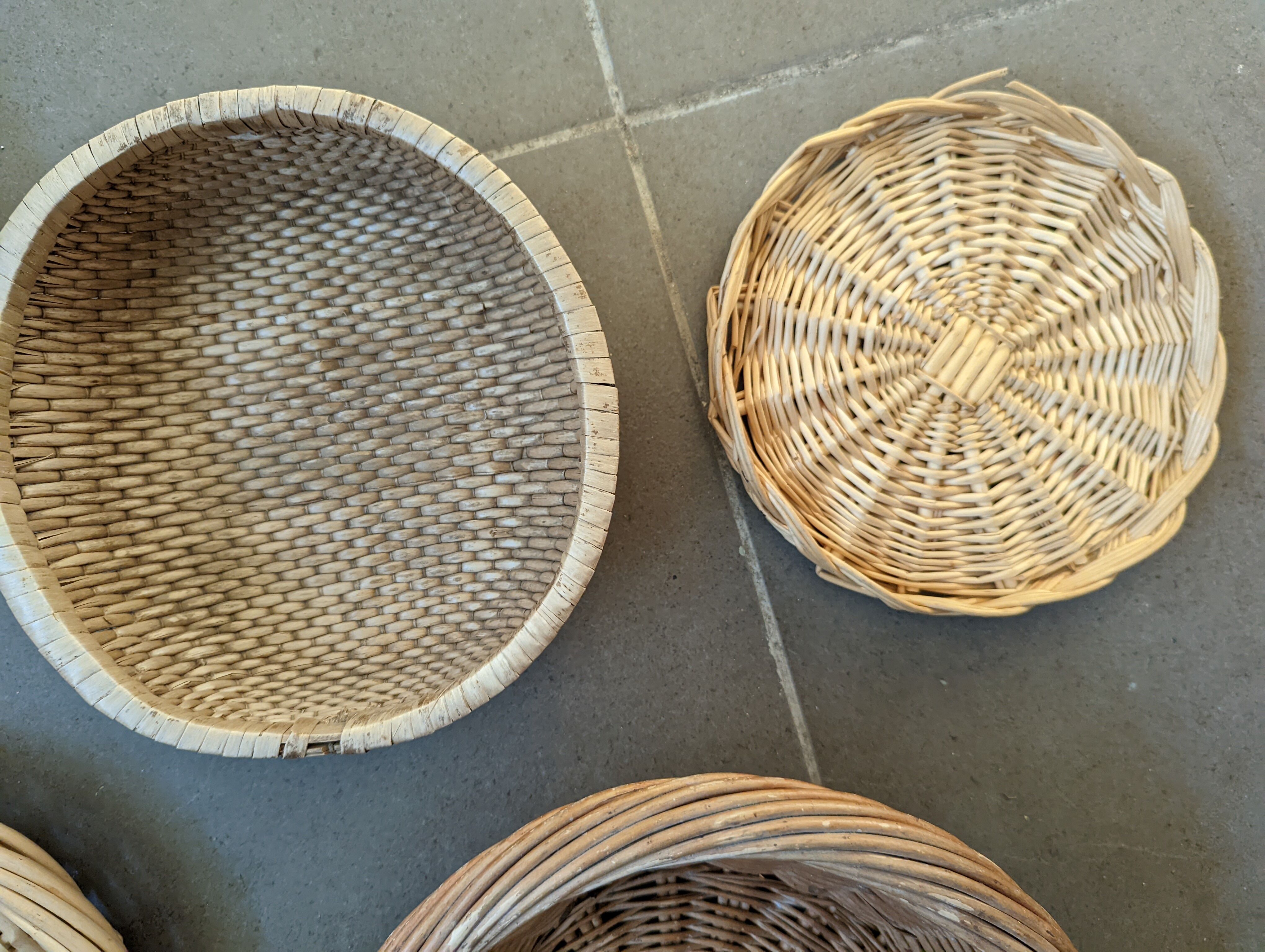 Wall composition of 7 wicker baskets