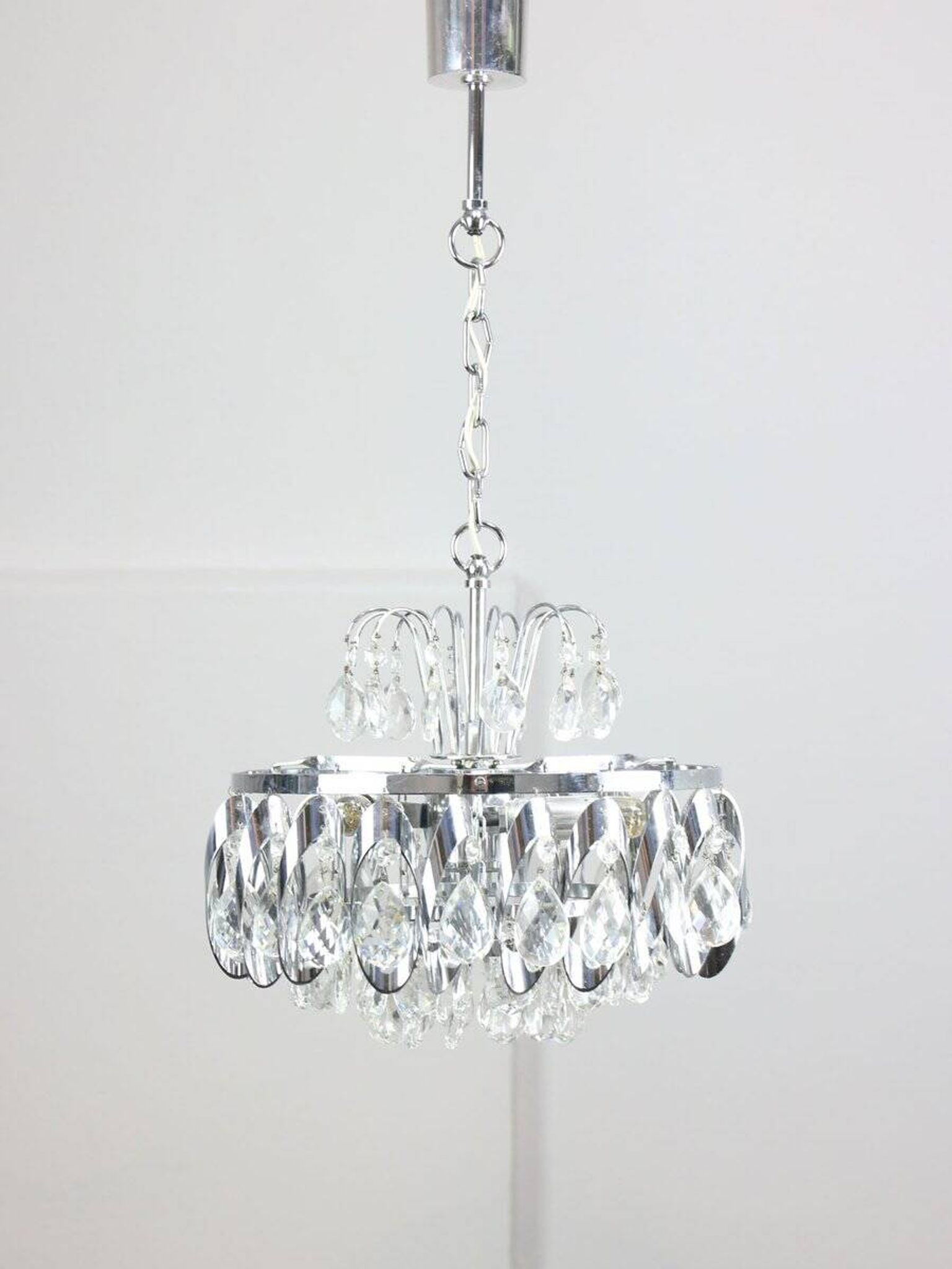 Petit chandelier en cristal viennois vintage, années 1970