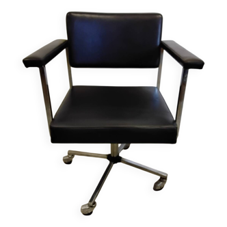 Vintage stafor office chair