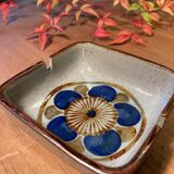 Stoneware ashtray, floral pattern