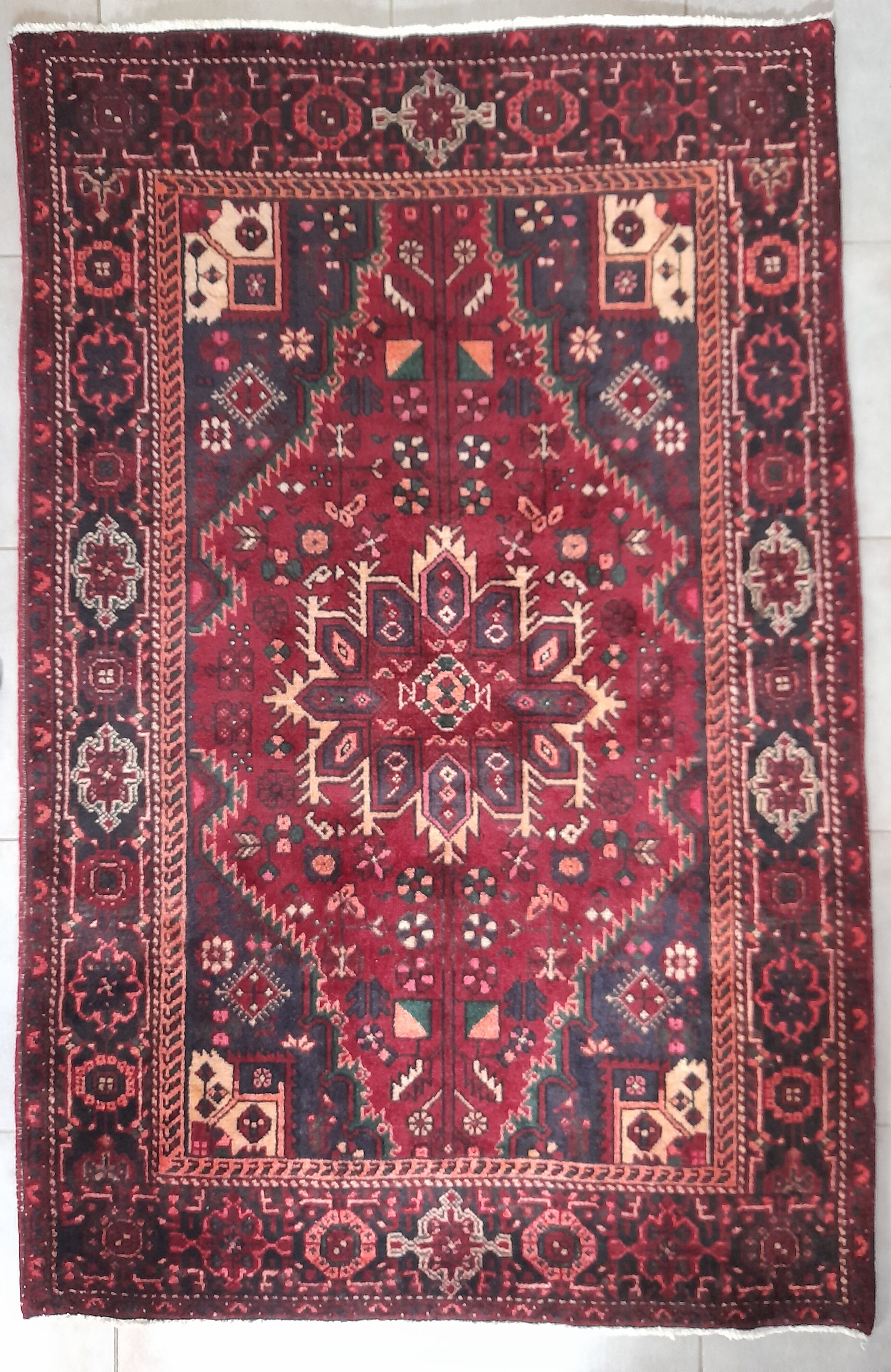 Persian carpet 132 x 200 cm