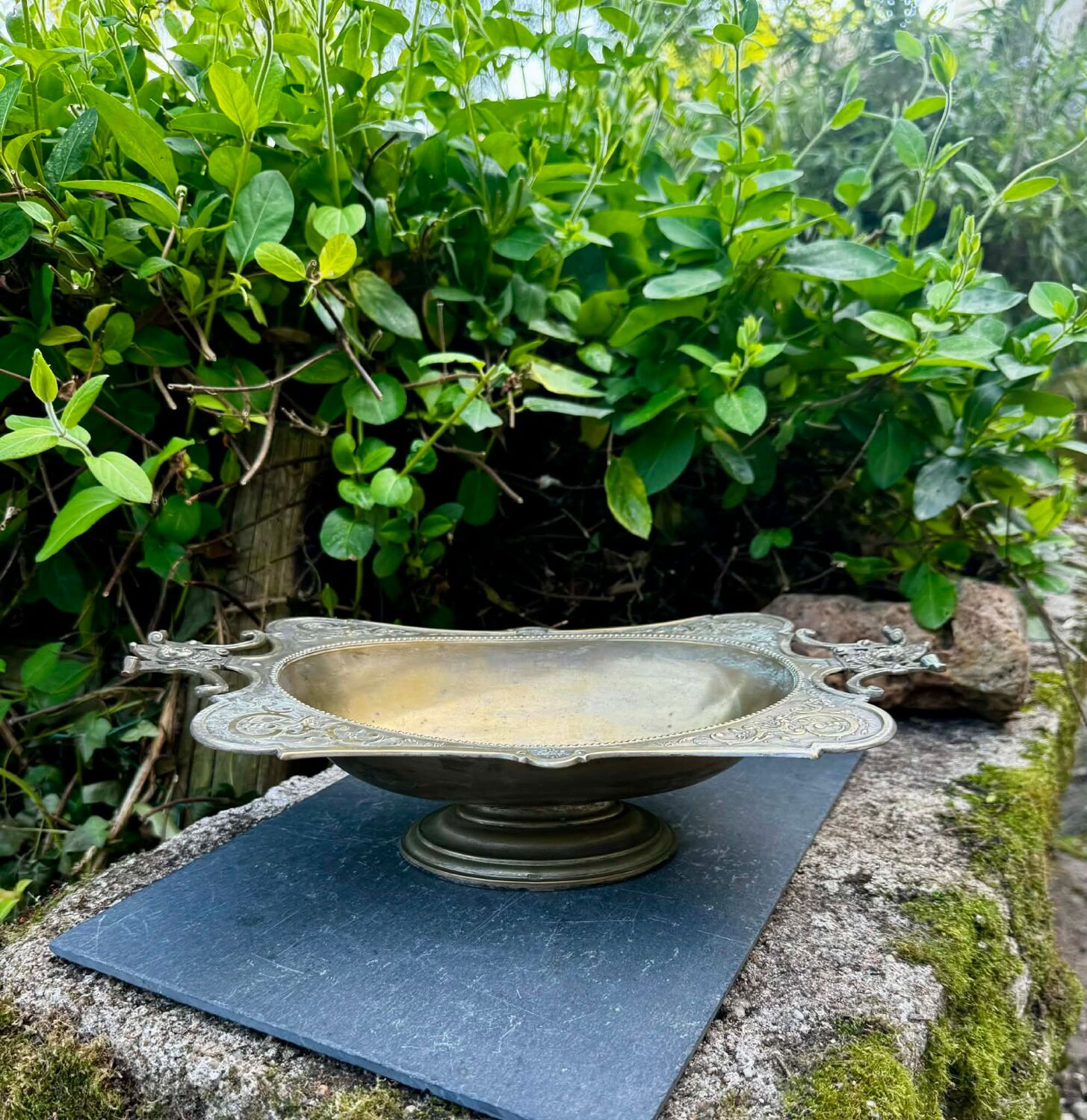 Large fruit bowl with mascaron signed WMF, Art Nouveau period.