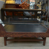 Coffee table in rosewood and glass 1970