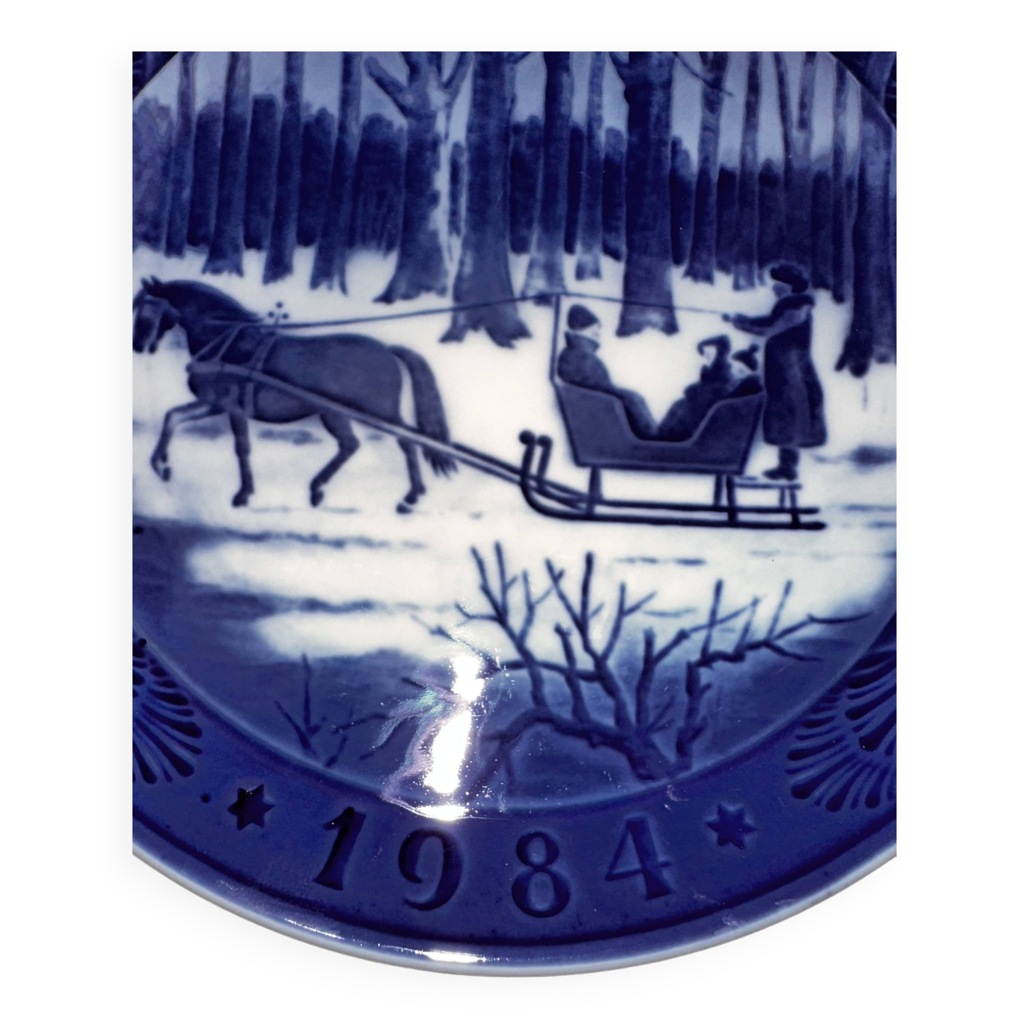 Christmas plate 1984, Royal Copenhagen porcelain