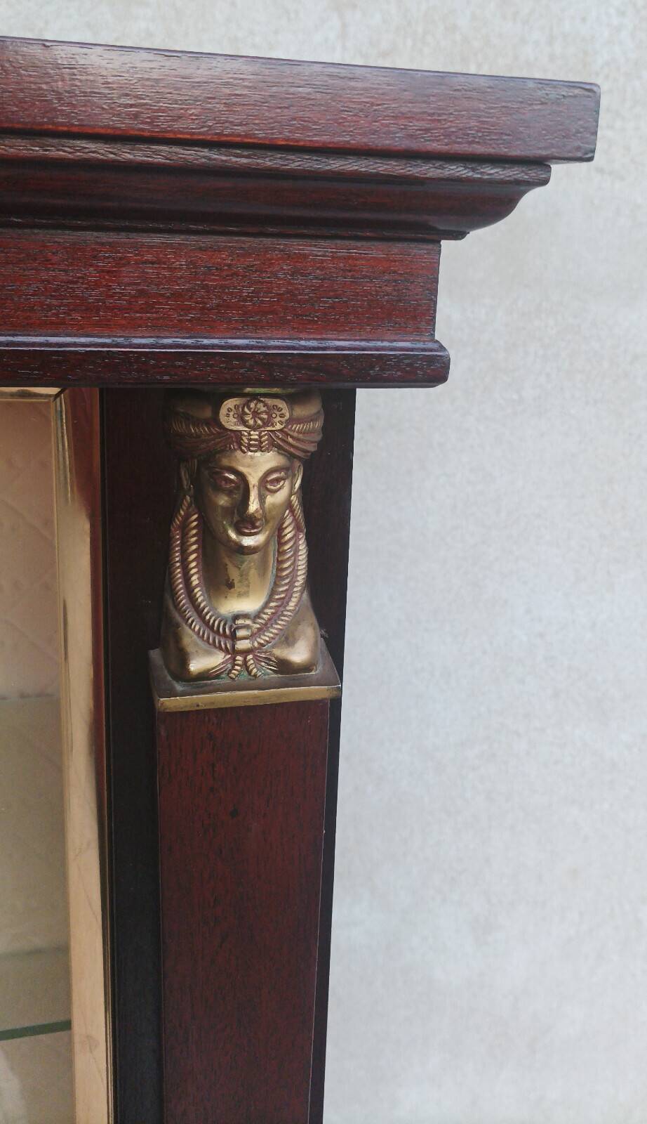 Empire style display cabinet in mahogany veneer