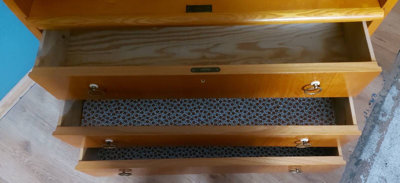 Bureau secrétaire cylindrique par Bill Mobelindustri, 1953.