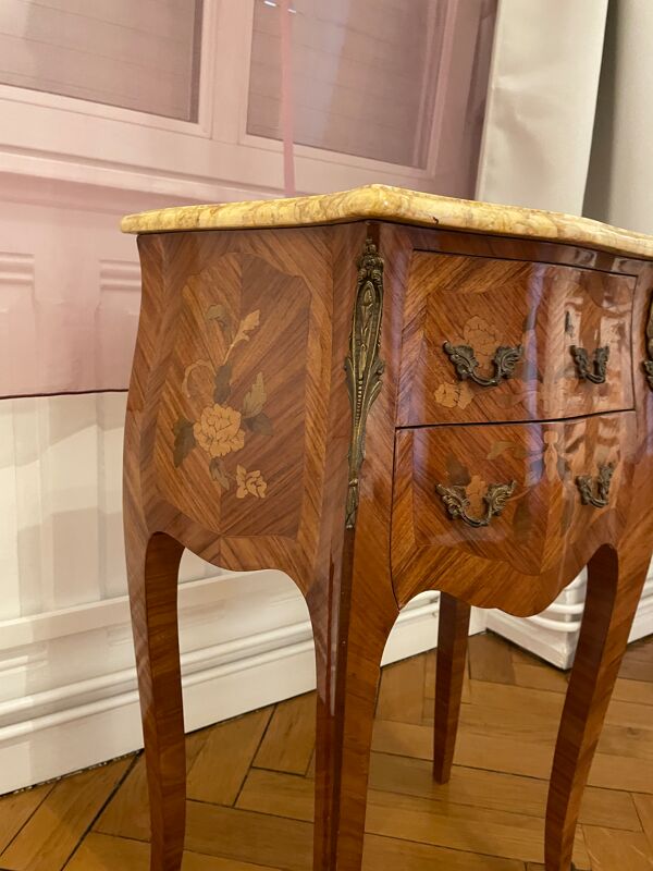 table de chevet louis XVI marqueterie