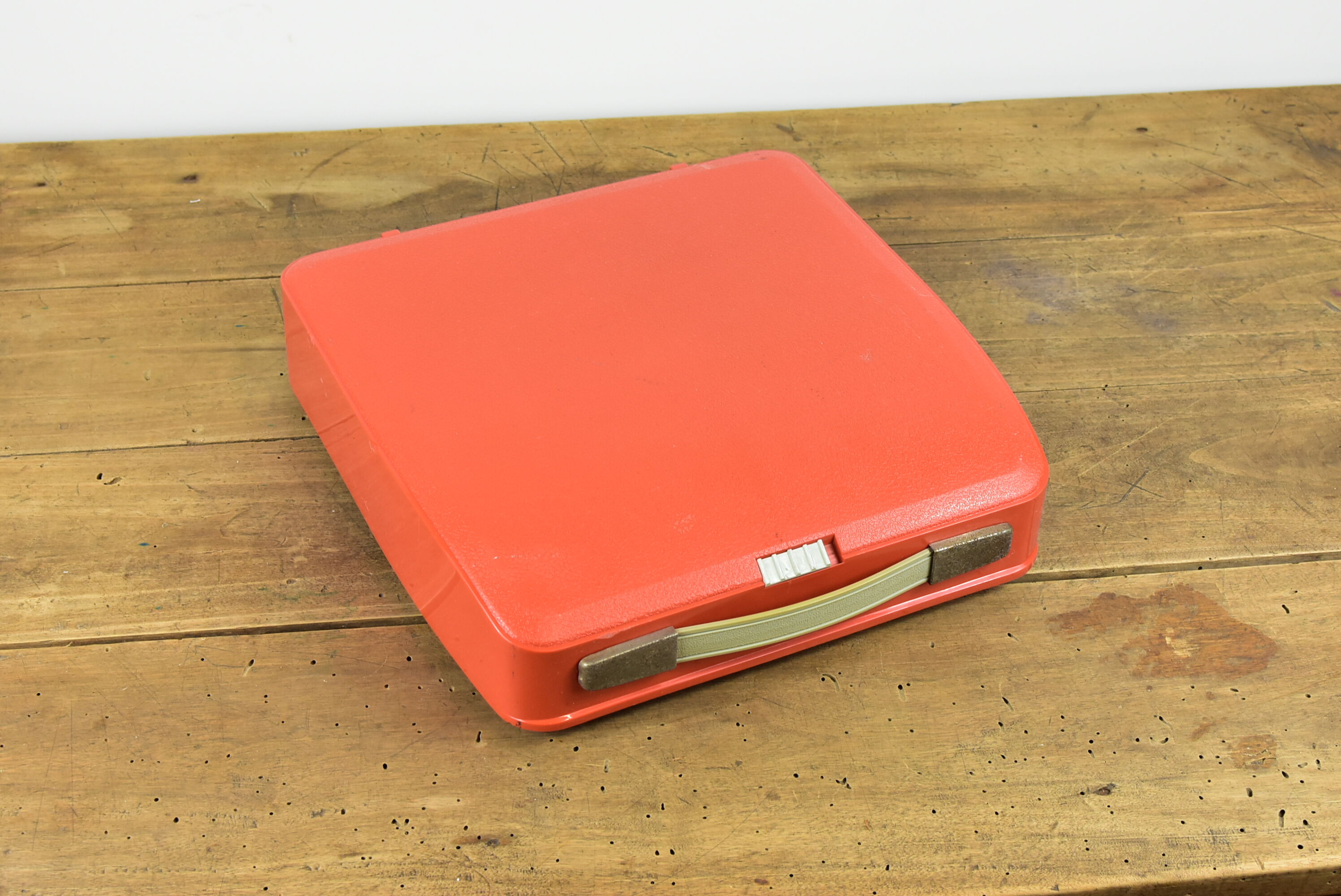 Hermès Baby orange typewriter.