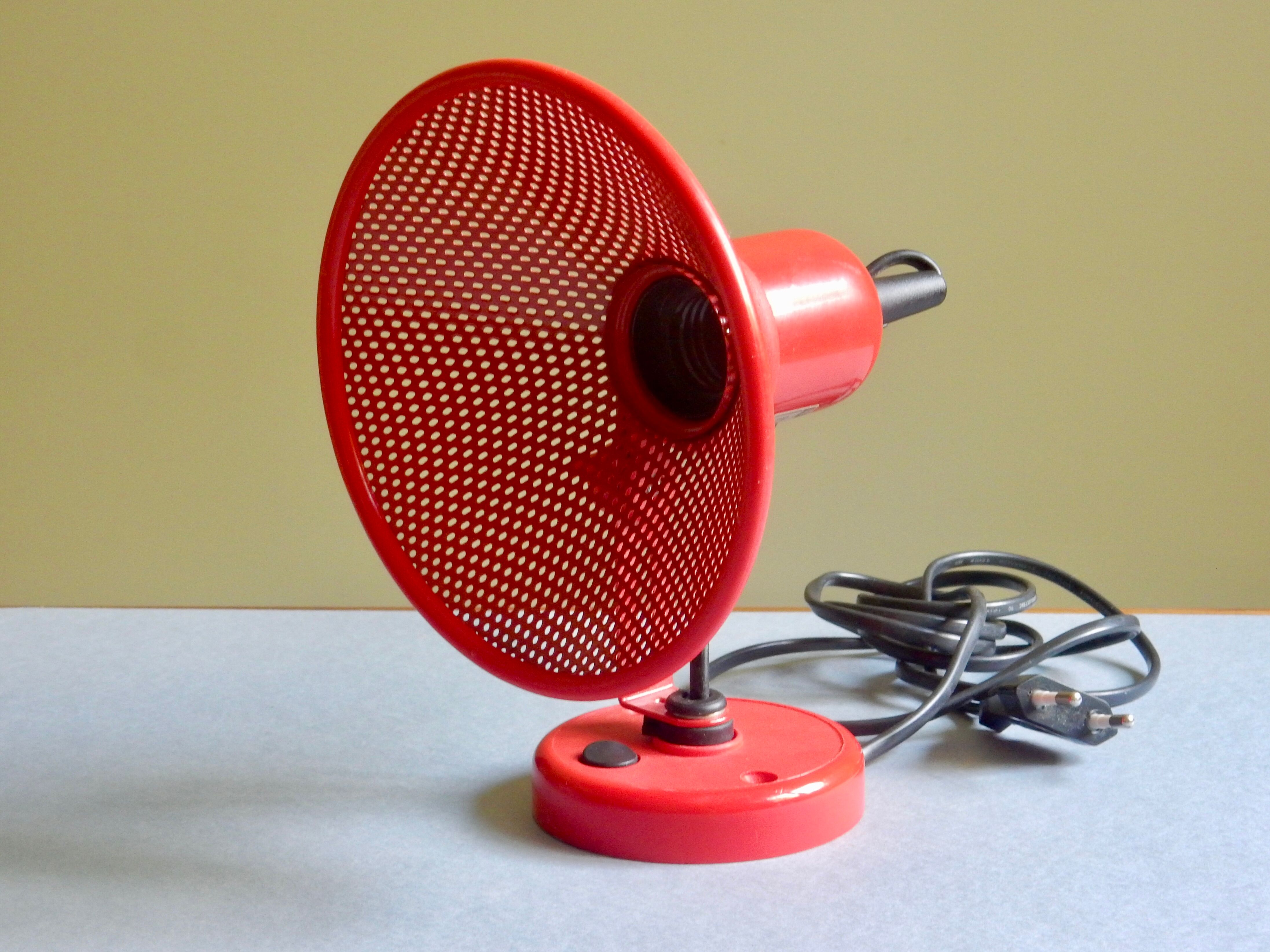 Red wall lamp from the 80