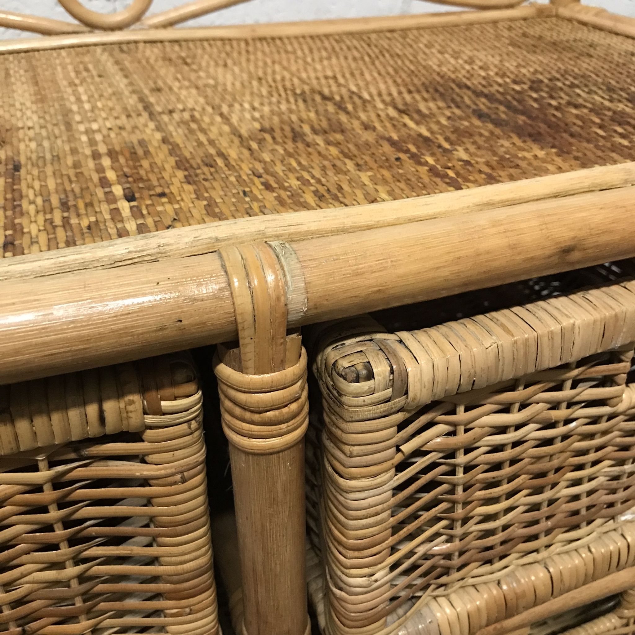 Commode vintage en osier/rotin et bambou 2 grands et 2 petits tiroirs