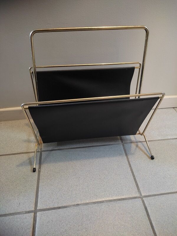 Magazine holder patinated golden metal skaï black