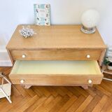 Vintage chest of drawers with round wooden handles