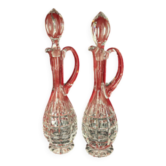 Set of 2 crystal carafes with stopper