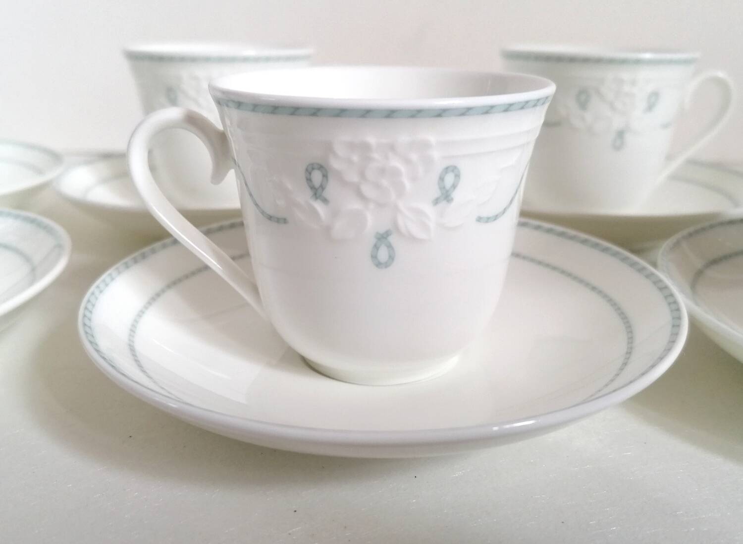 6 Villeroy and Boch Amado coffee cups