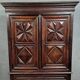 LXIII period cabinet with diamond points in molded walnut / 17th century