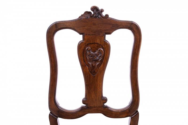 Set of six antique chairs from around 1900, France. After renovation.