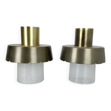 Lot de deux plafonniers minimalistes en laiton et verre de forme « tube », Italie années 1970