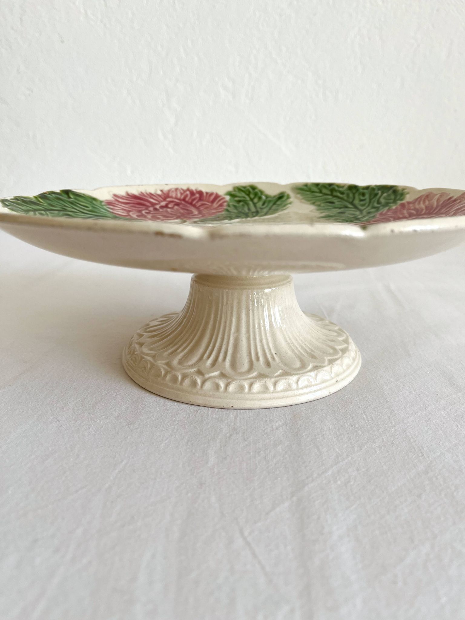 Antique compotier in slip decoration of chrysanthemums Onnaing late nineteenth