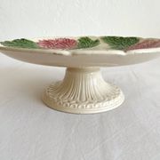 Antique compotier in slip decoration of chrysanthemums Onnaing late nineteenth