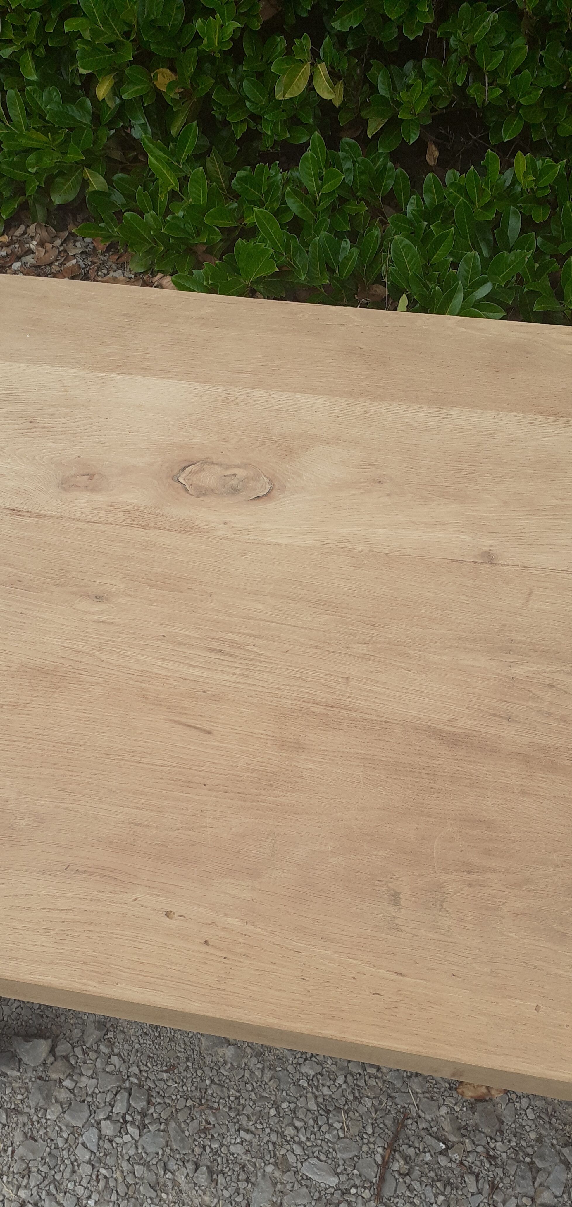 Farmhouse table in solid oak raw wood