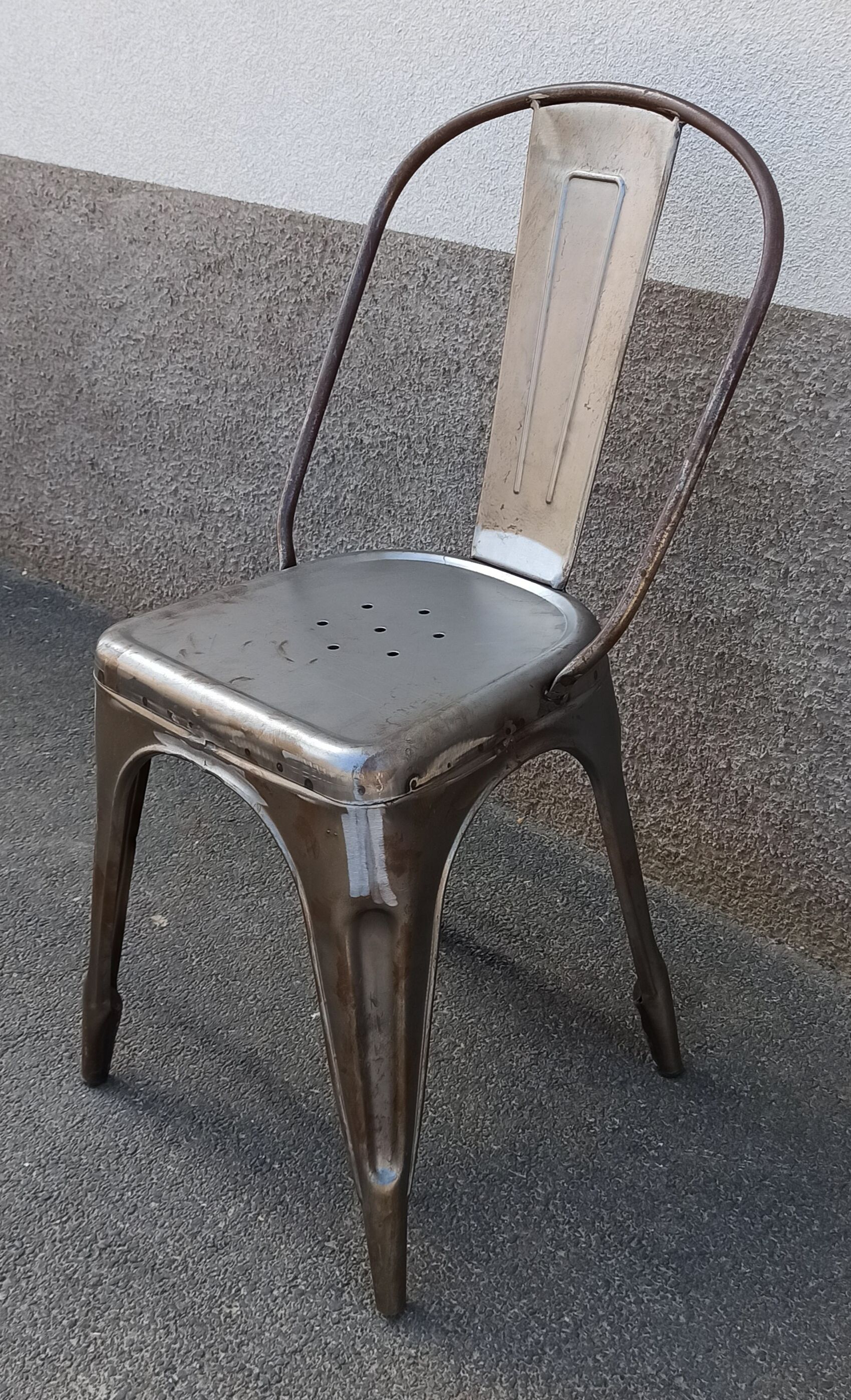 Paire de chaises en métal gris