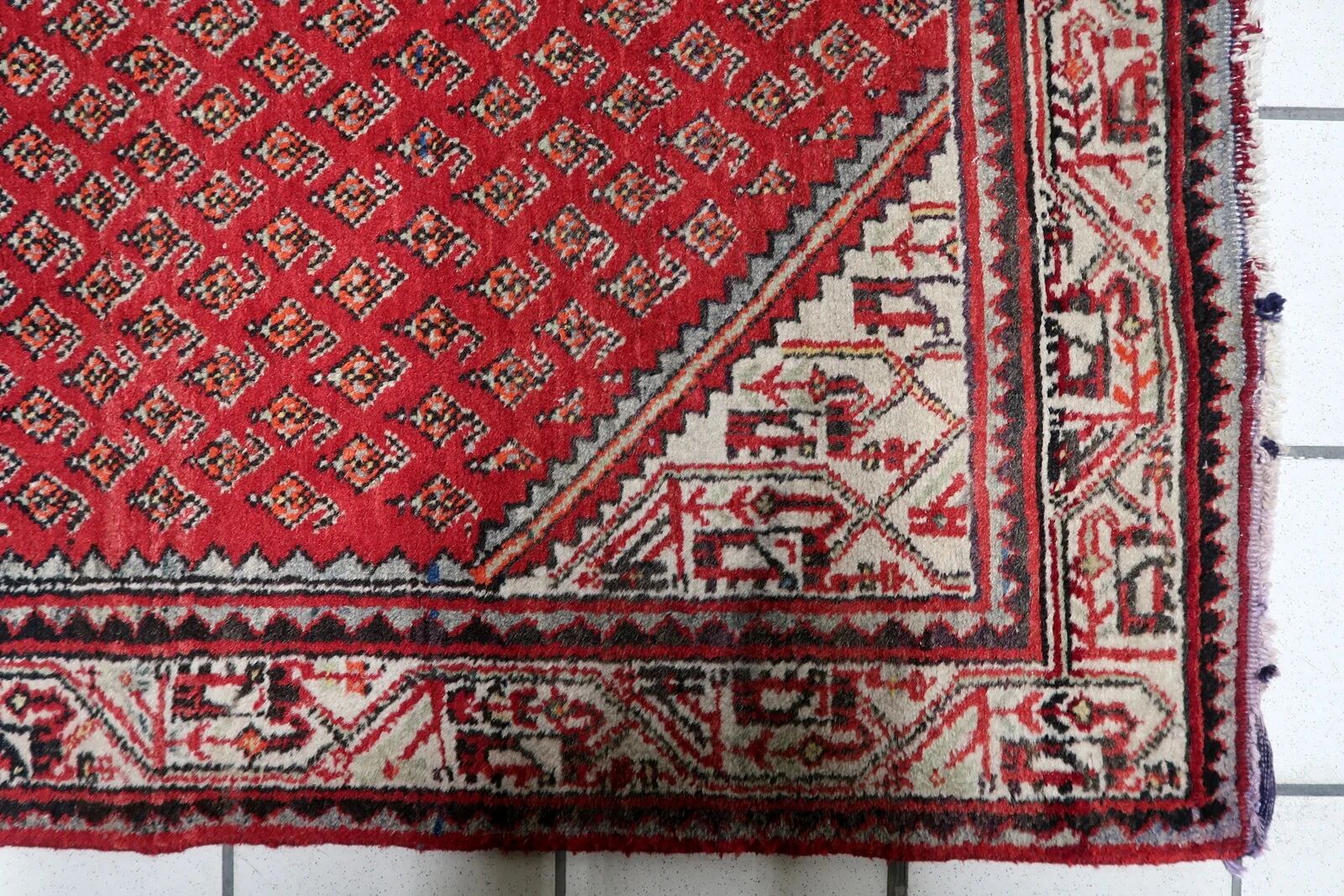 1950s Handmade Wool Boteh Rug, Red and Ivory, 104 × 156 cm - 1C1299