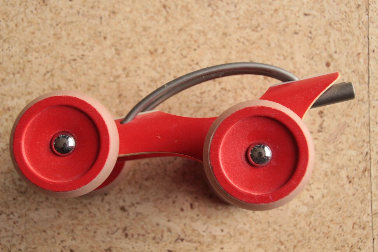 Wooden toy E Racer Hape formula 1 in red bamboo