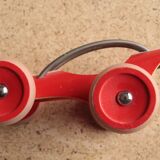 Jouet en bois E Racer Hape formule 1 en bambou rouge
