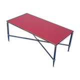 Table basse en laiton plateau en verre rouge