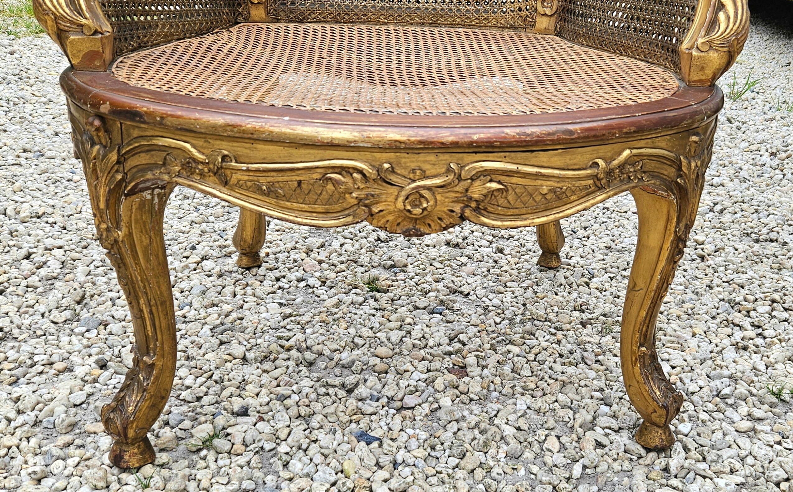 Gilded wood armchair and double canning