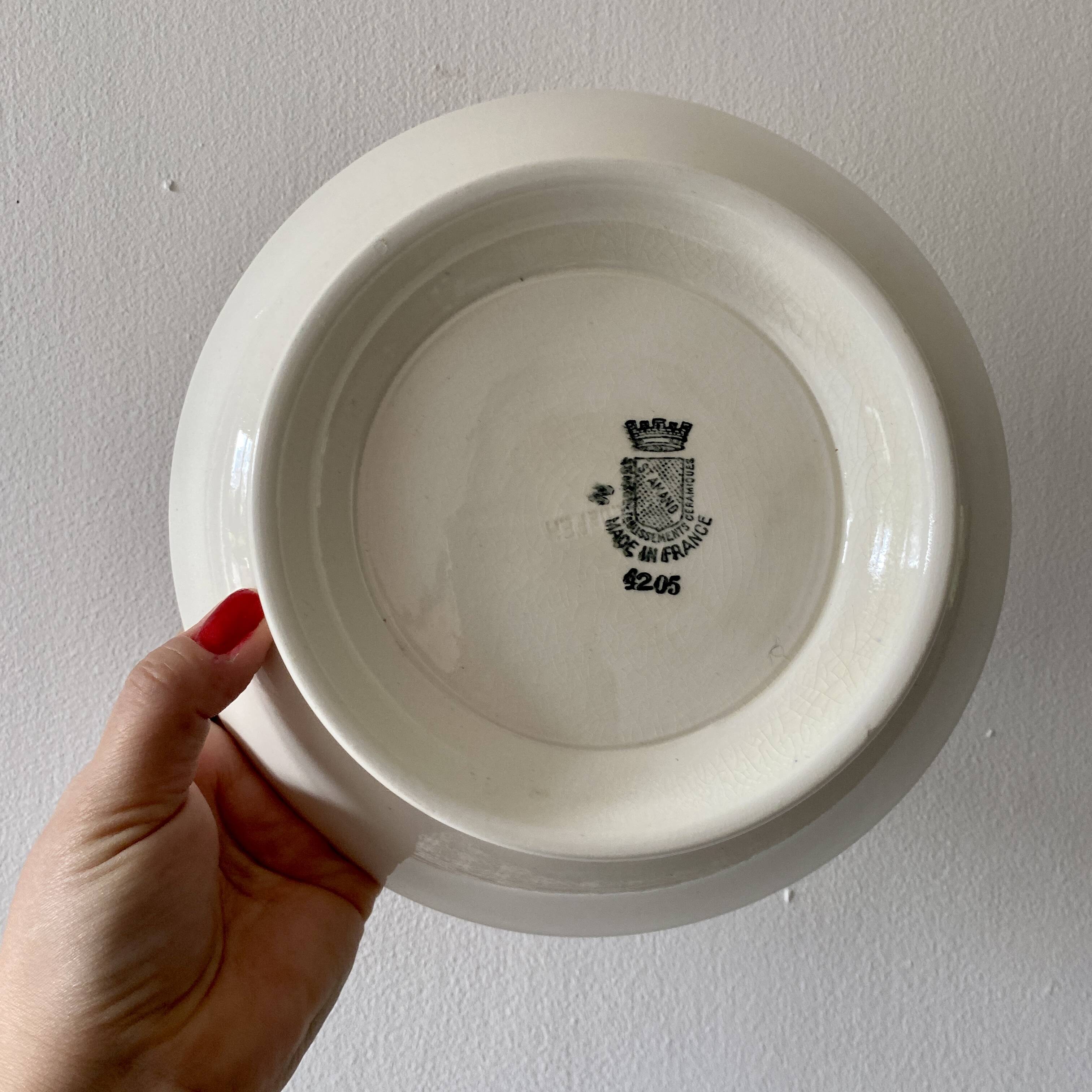 Set of 3 vintage iron clay dishes model 4205 from Saint Amand