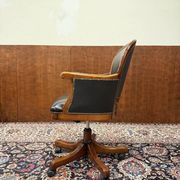 Chaise de bureau italienne classique