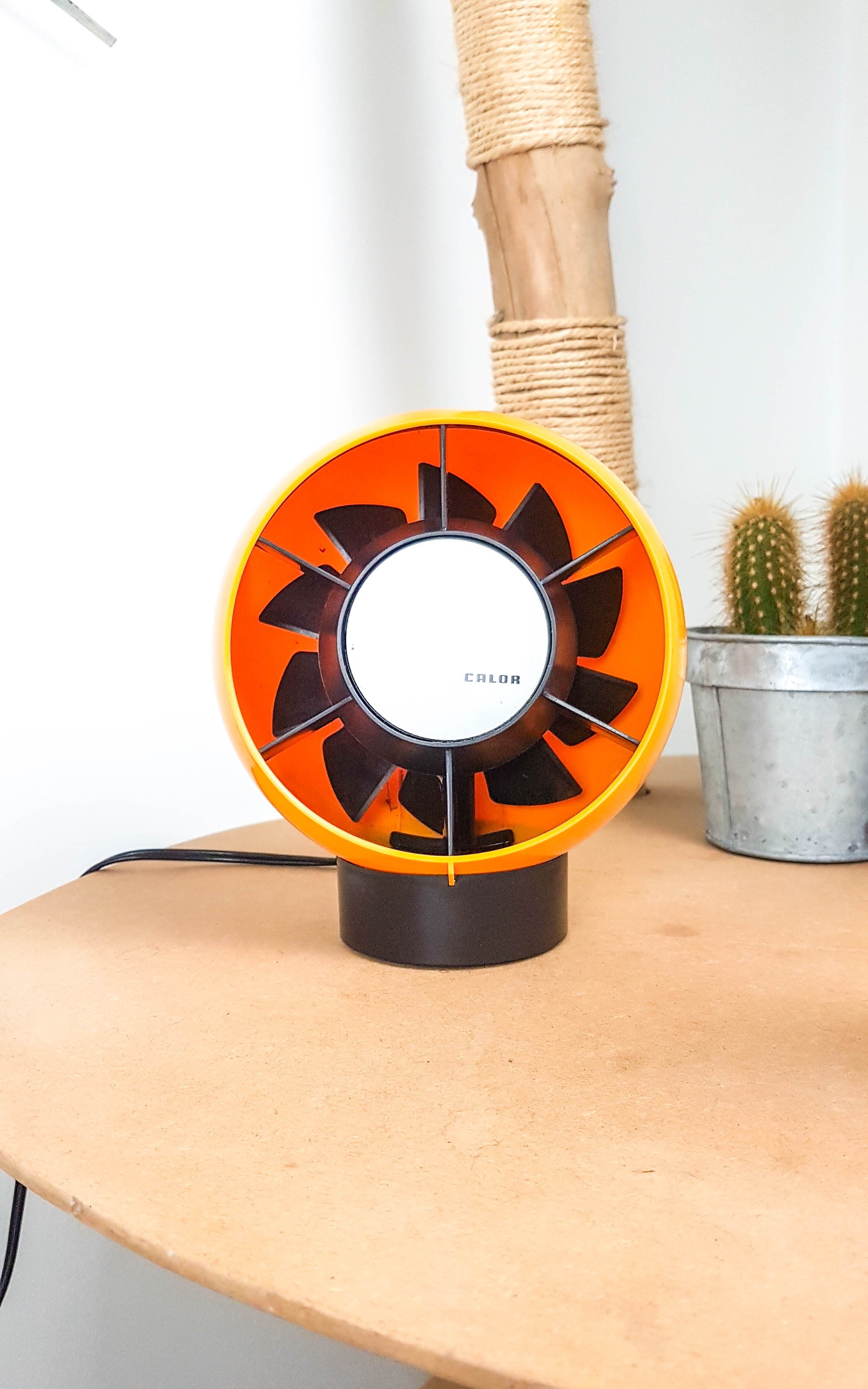 Fan ball calor orange 70s