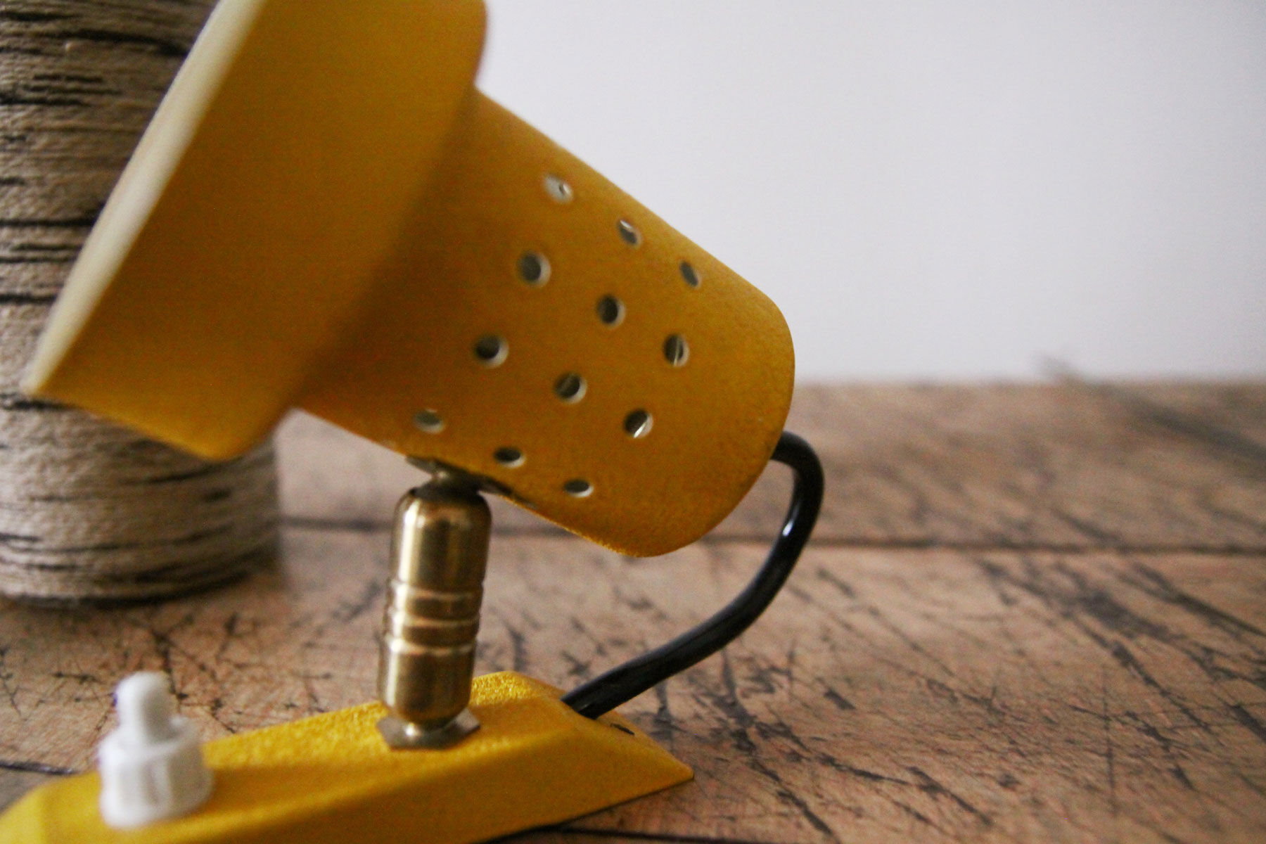 Vintage wall lamp