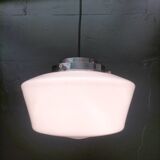Opaline suspension
