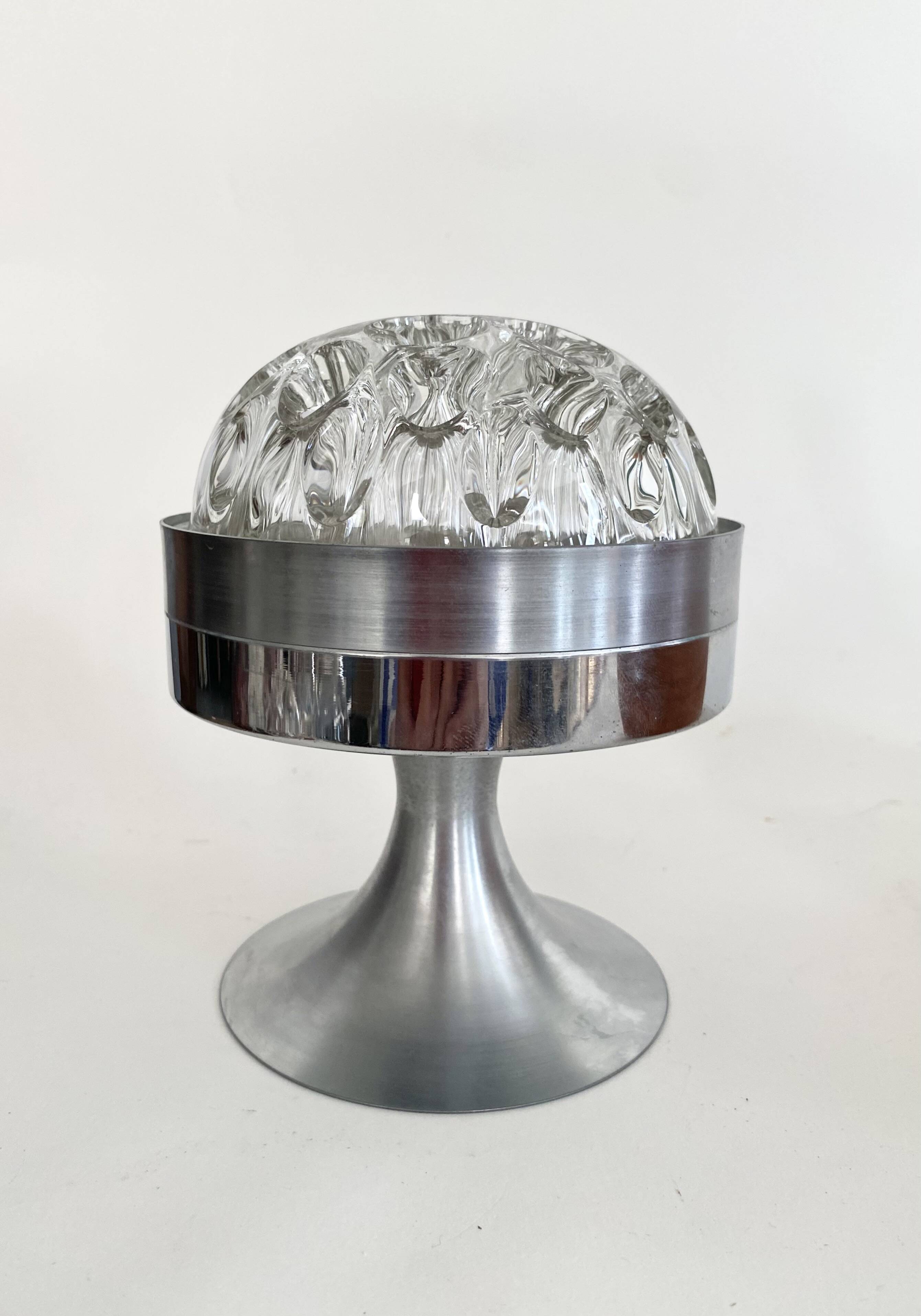 Vase pique-fleurs, support métal années 80