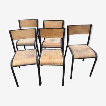 Adult schoolboy chairs