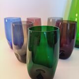 Service 6 vintage coloured glasses