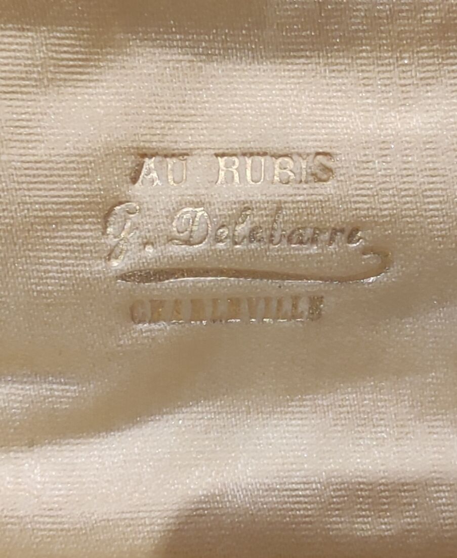 Old necessary for entremets/solid silver