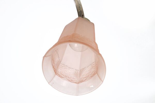 Lustre Art Déco en verre rose gravé, Belgique années 1930