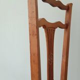 Cane nurse's chair