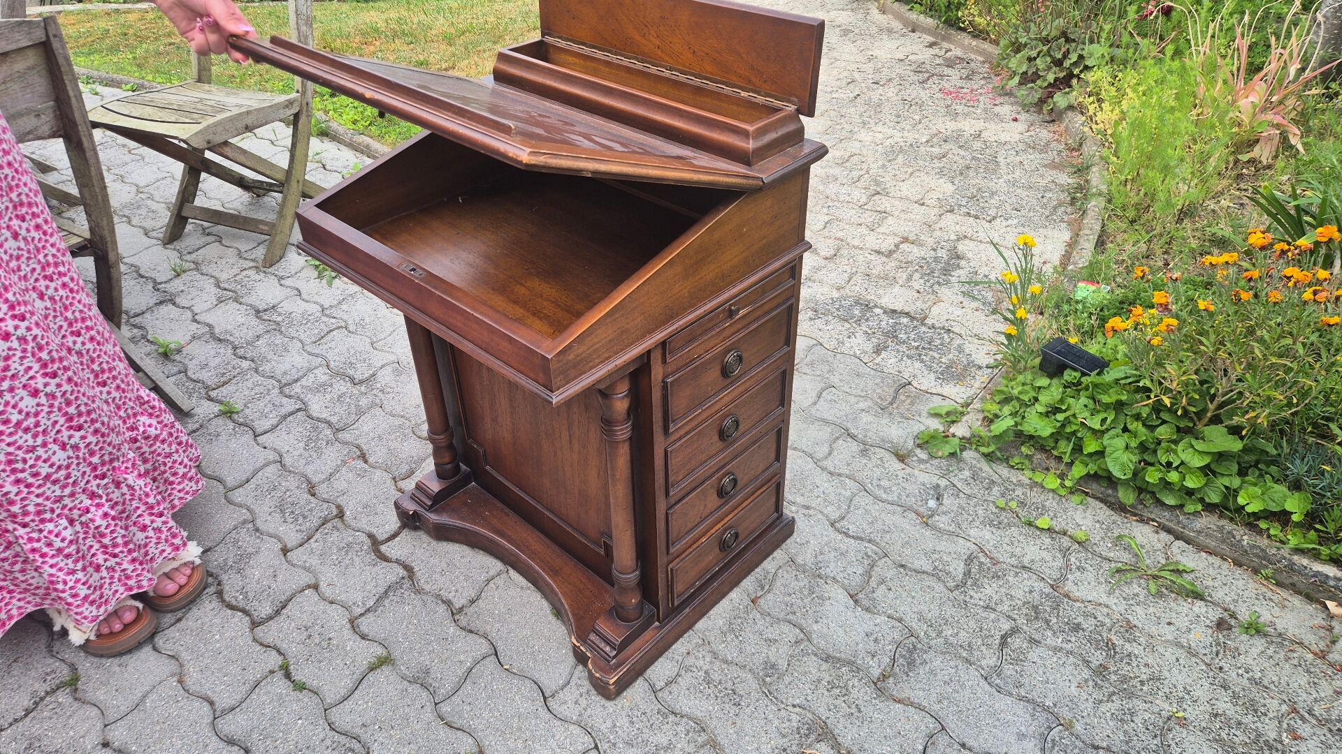 Bureau Davenport