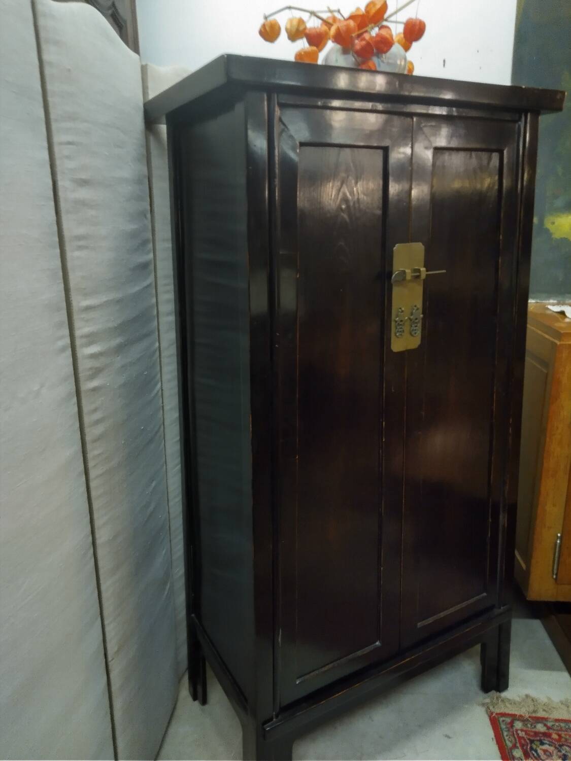 Vintage Chinese cabinet