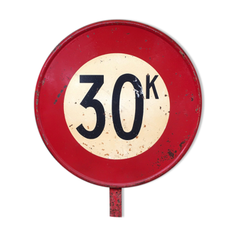 Road sign painted "30 km/h"