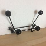 Double black metal peg, balls