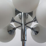 1970s floor lamp in chromed metal and opaline