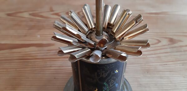 Range cigarettes vintage métal émaillé