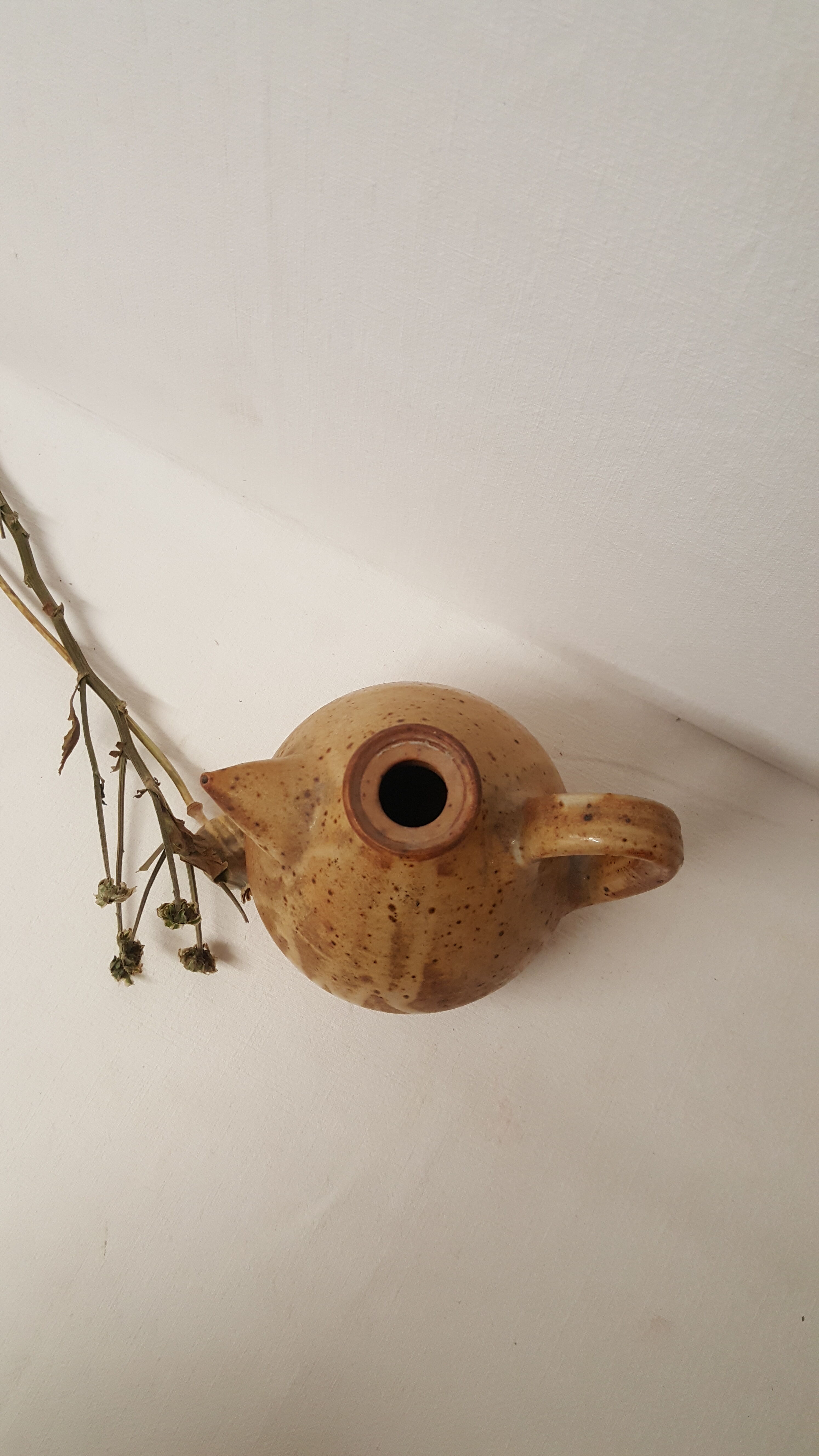 Sandstone beaked pitcher