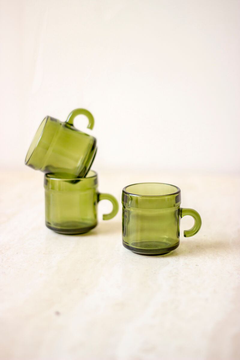 3 tasses à café vintage en verre vert