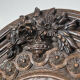 Bonnetière normande sculptée en chêne massif